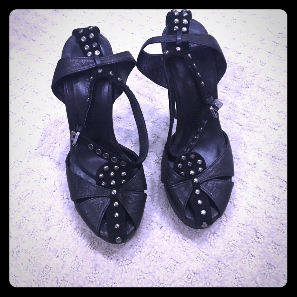 Black leather Thomas Wilde Sandals